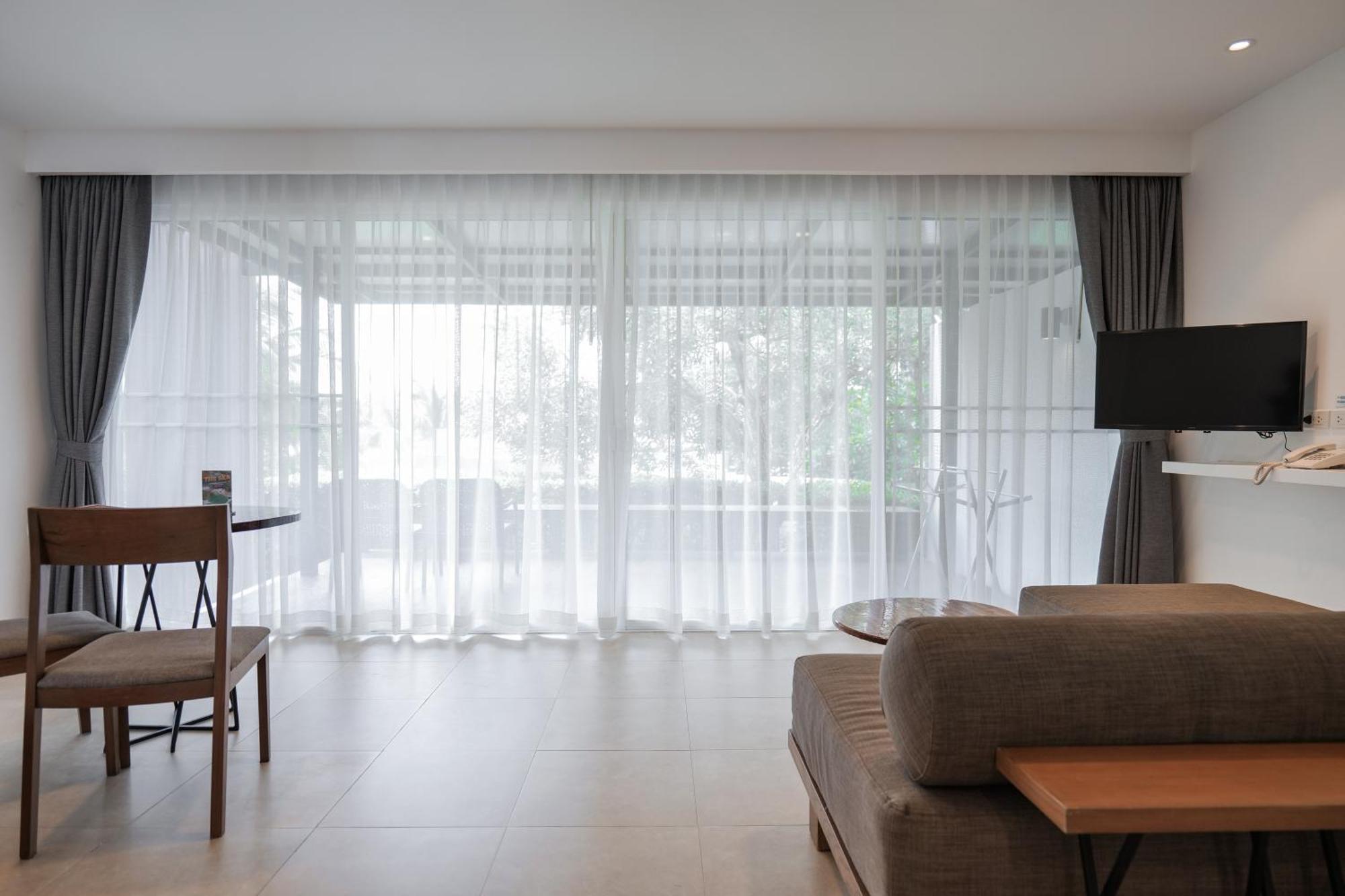 Seanery Beach Resort Bang Saphan Exterior foto